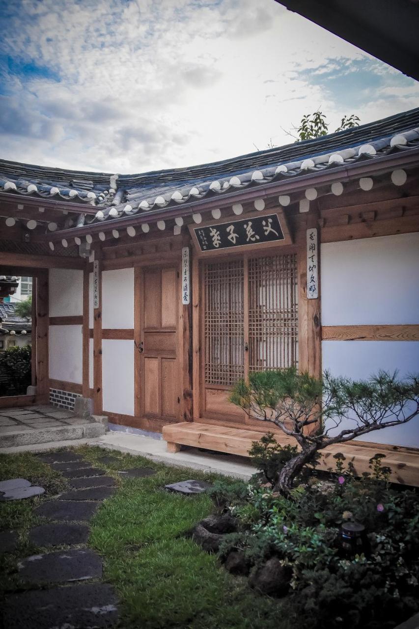 Cheong Yeon Jae Hanok Hotel Сеул Екстериор снимка