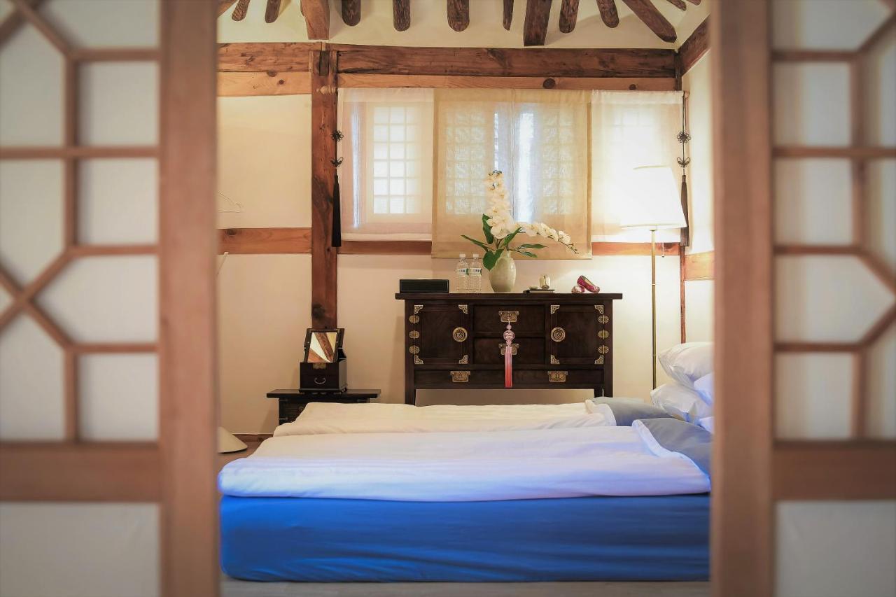 Cheong Yeon Jae Hanok Hotel Сеул Екстериор снимка